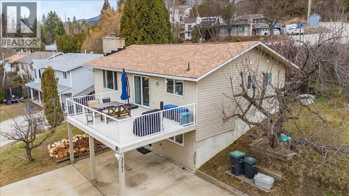 Property Photo:  3701 9th Avenue  BC V1N 3T3 
