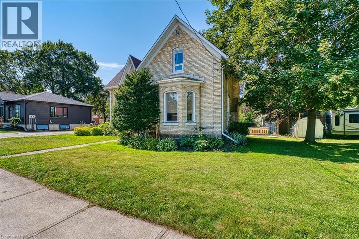 Property Photo:  34 Queen Street  ON N0G 1H0 