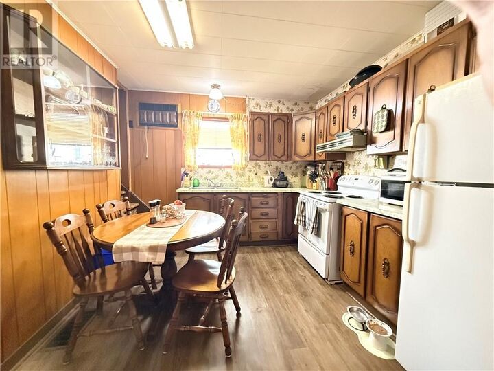 Property Photo: 328 Donovan Street ON P3C 3Z5