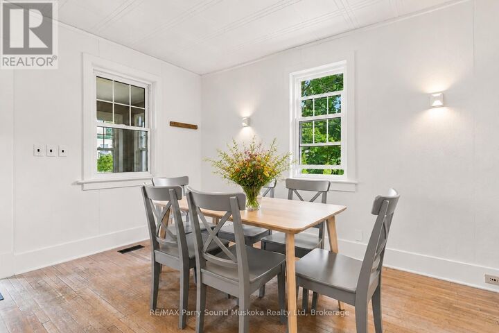 Property Photo:  40 Waubeek Street  ON P2A 1C2 
