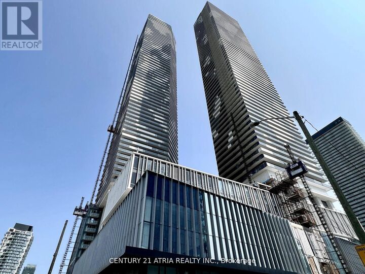 Property Photo: 55 Cooper Street 5603 ON M5E 0G1