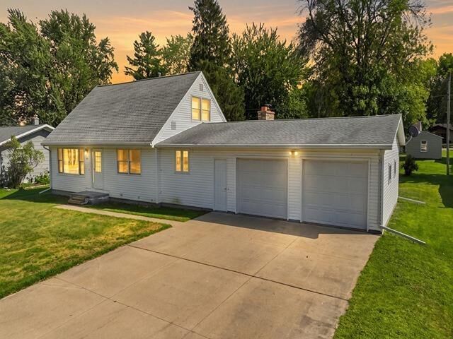 Property Photo:  408 E Grant Street  WI 54449 