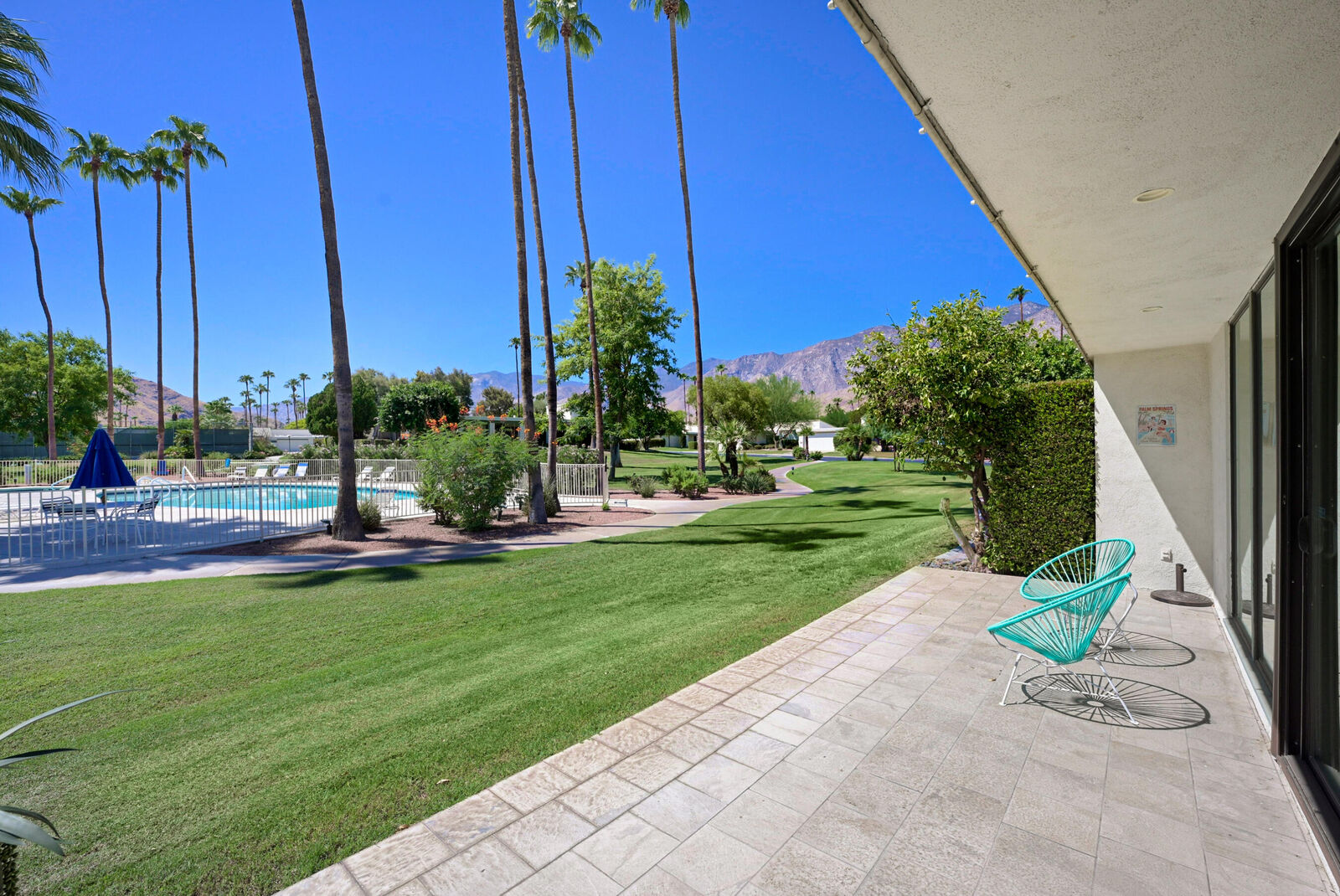 Property Photo: 1707 Grand Bahama Drive W CA 92264