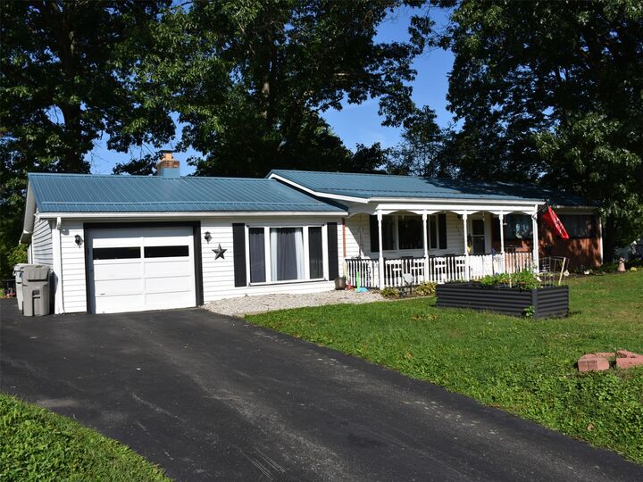 Property Photo:  740 Seminole Road  PA 16335 