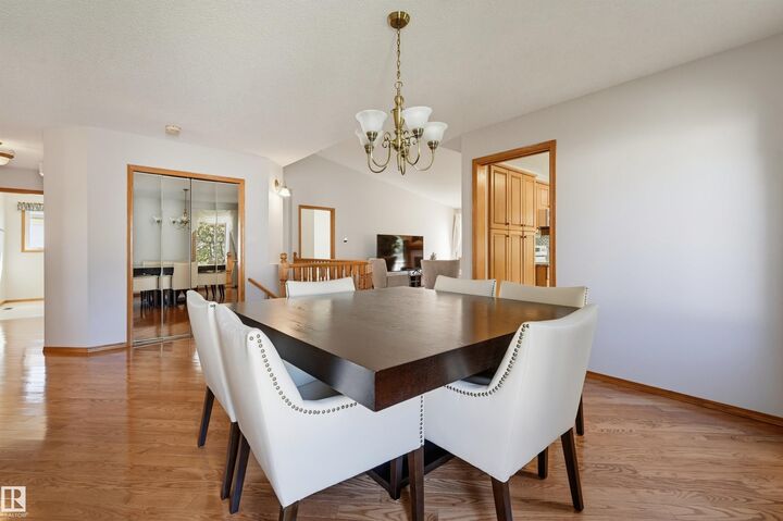 Property Photo: 619 Revell Wynd NW AB T6R 2H9