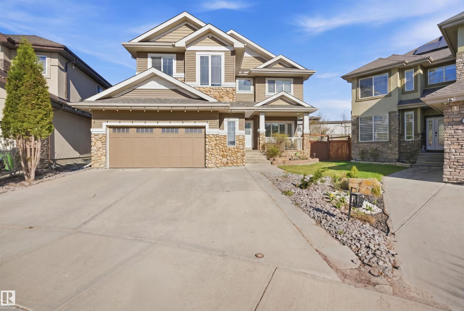 Property Photo:  2256 Cameron Ravine Court NW  AB T6M 0L9 