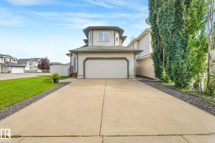 Property Photo: 16523 89 Street NW AB T5Z 3W8