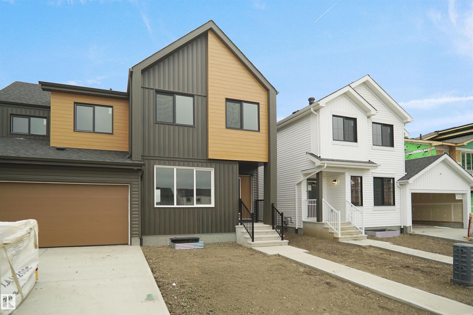 Property Photo:  508 176 Avenue NE  AB T5Y 4G1 