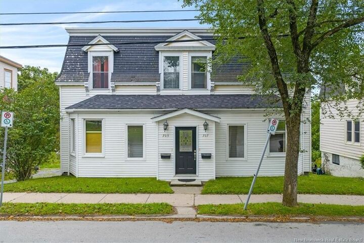 Property Photo:  705-707 Manawagonish Road  NB E2M 3W7 