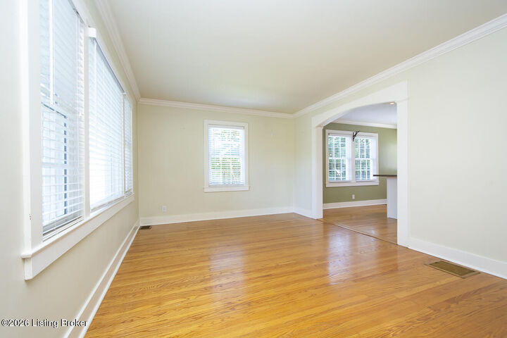 Property Photo: 2901 Dartmouth Ave KY 40205
