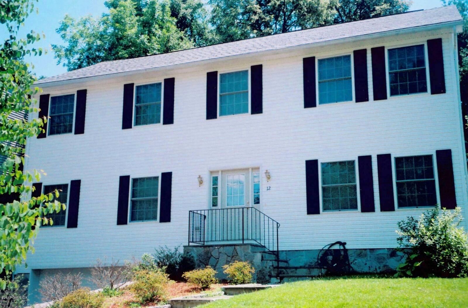 Property Photo:  12 Stuart Drive  CT 06870 