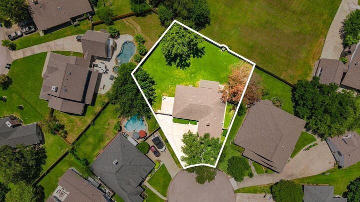 Property Photo: 7093 Whispering Wind Drive TX 77318