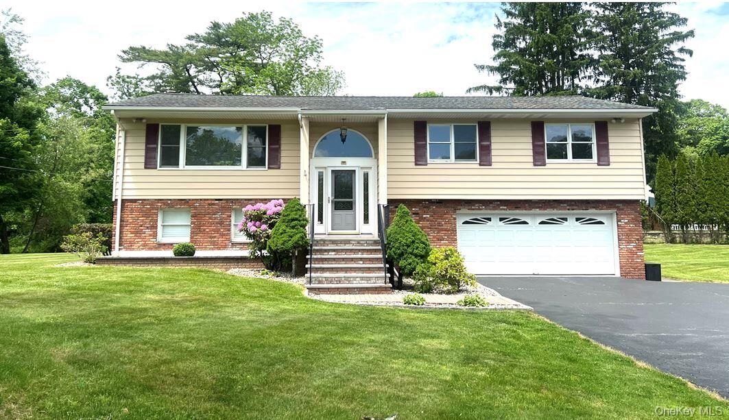 Property Photo:  260 Union Valley Road  NY 10541 