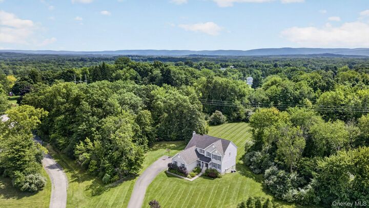 Property Photo: 10 Doolin Court NY 12590