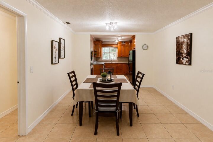 Property Photo:  2305 Haywood Court 203  FL 32751 
