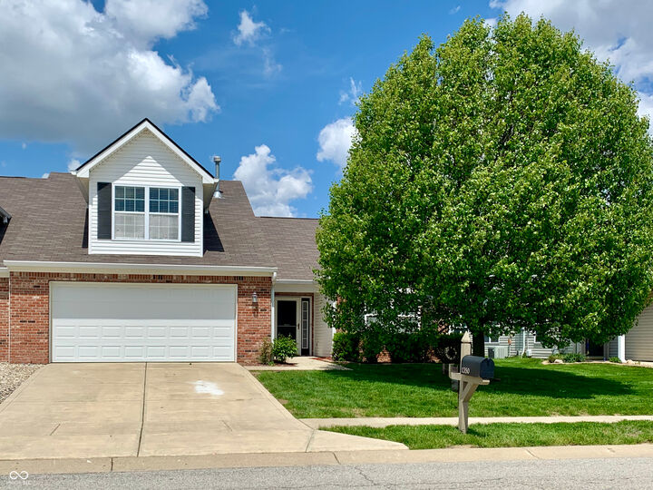 Property Photo:  1350 Hamilton Drive  IN 46143 