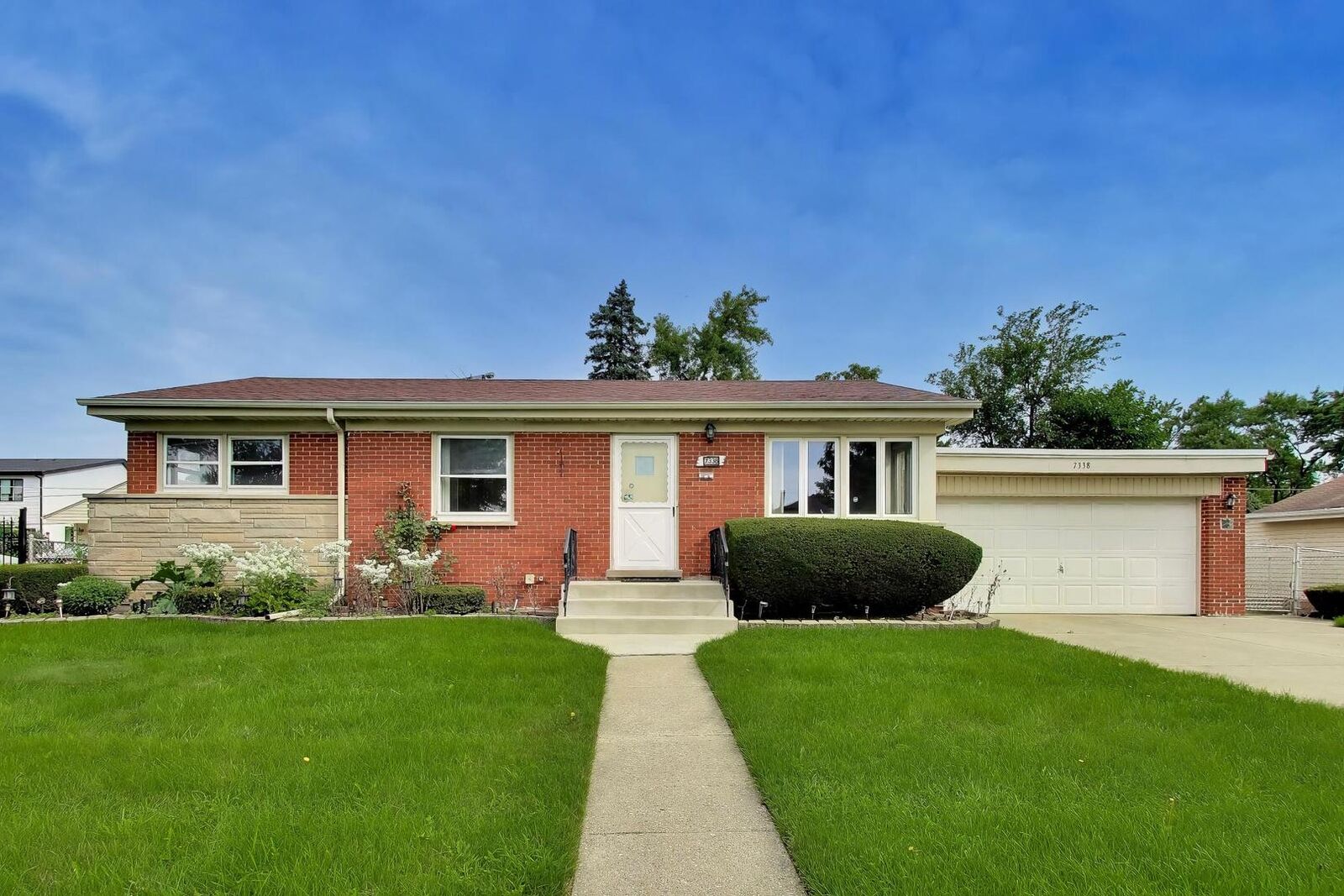 Property Photo:  7338 Beckwith Road  IL 60053 