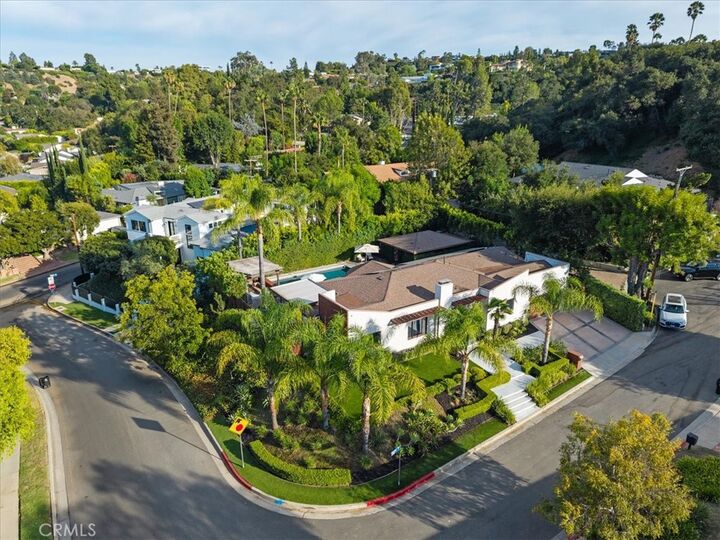 Property Photo:  4060 Harclare Lane  CA 91436 