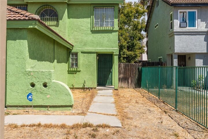 Property Photo:  1543 Keepsake Lane  CA 92571 