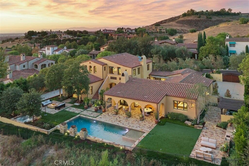 Property Photo:  58 Canyon Creek  CA 92603 