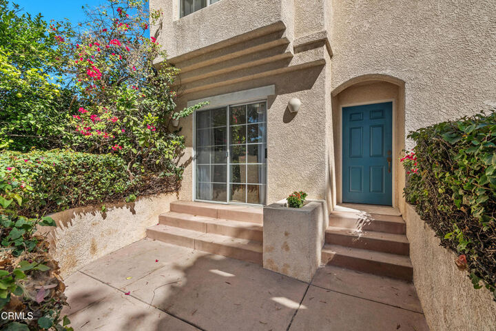 Property Photo:  1033 W Duarte Road A  CA 91007 