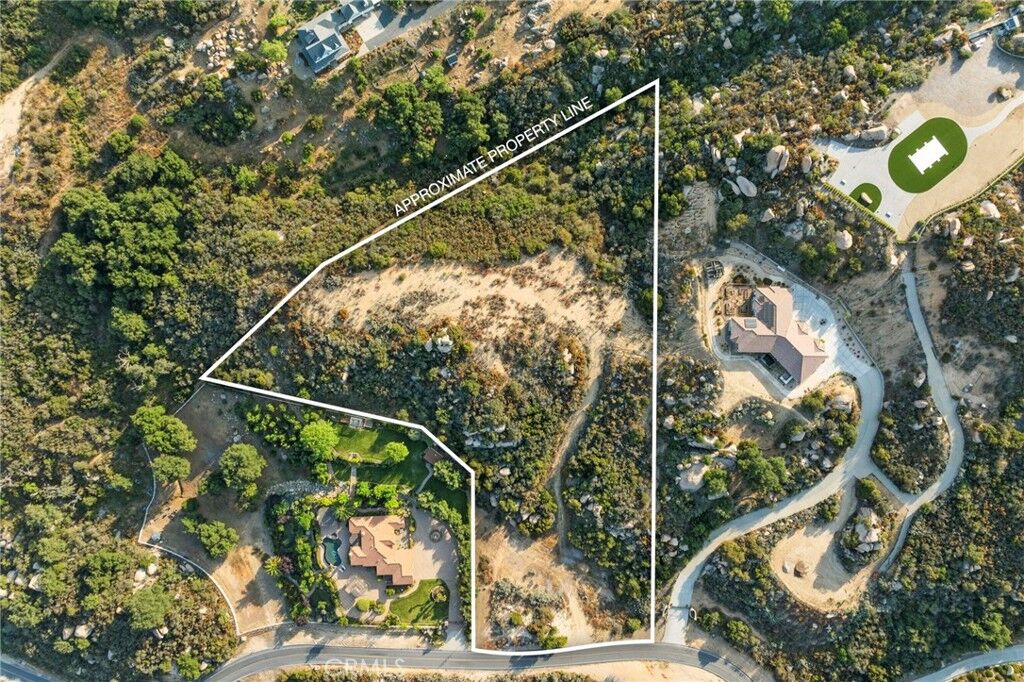 Property Photo: 0 Hacienda Dr CA 92562
