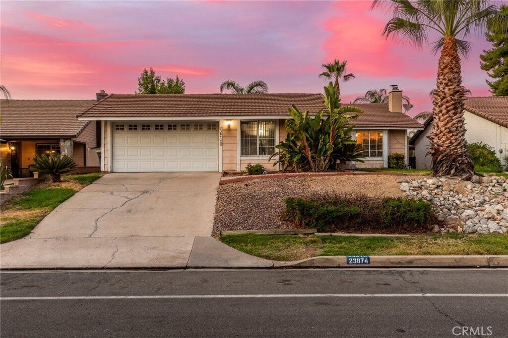 Property Photo:  23874 Canyon Lake N  CA 92587 