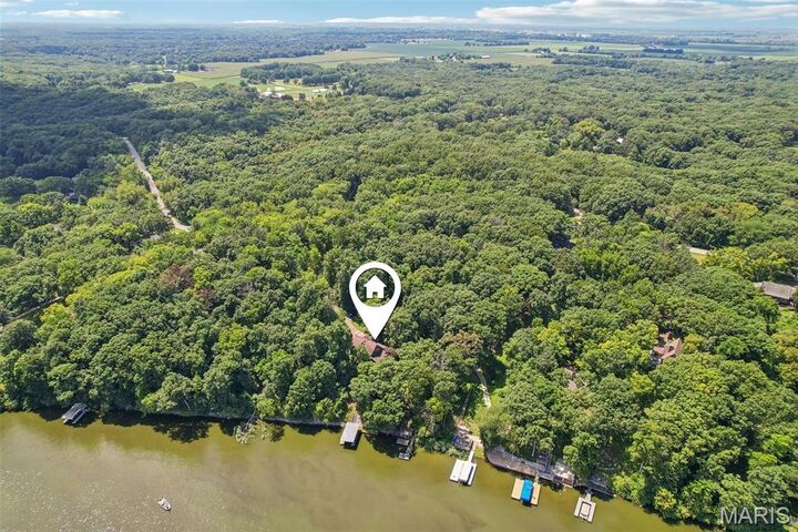Property Photo:  280 Arrowhead Lane  IL 62056 