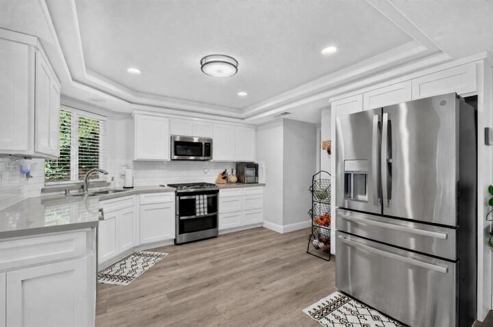 Property Photo:  6153 Kenneth Oak Way  CA 95628 