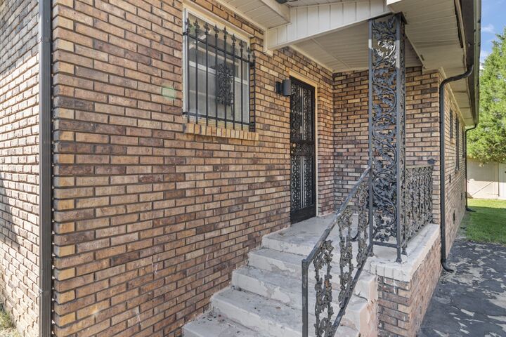 Property Photo:  1205 Poplar St  TN 37040 