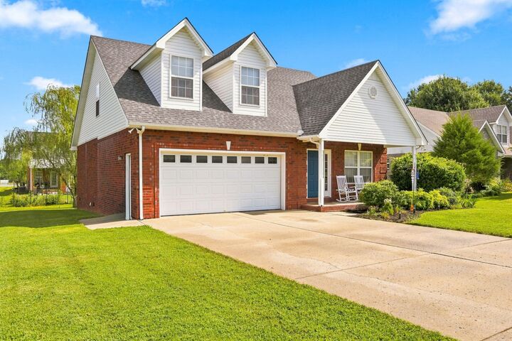 Property Photo:  812 Renaissance Ave  TN 37129 