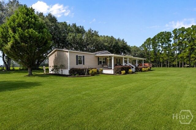 Property Photo: 2727 Stanfield Road GA 31560