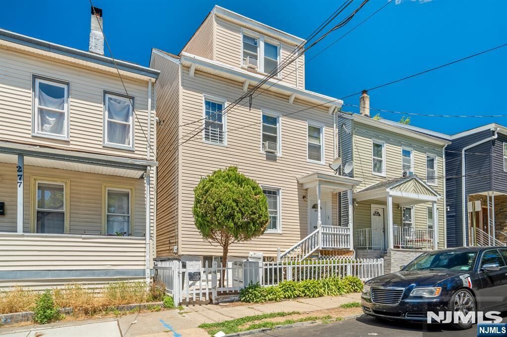 Property Photo: 279 4th Street NJ 07522