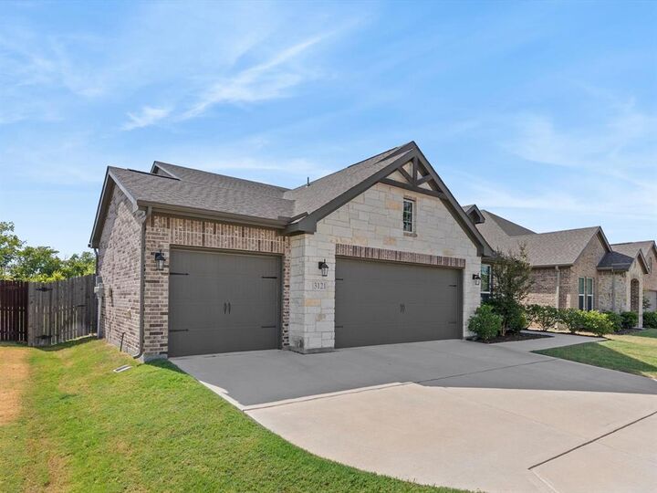 Property Photo:  3121 Greymoore Drive  TX 75409 
