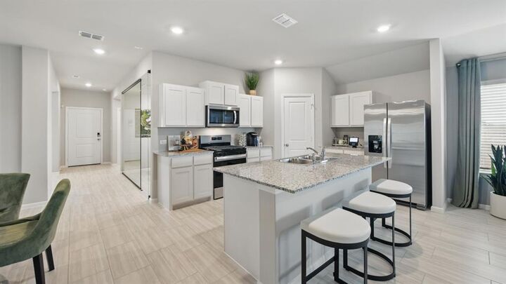 Property Photo: 16704 Hudson Prairie Way TX 76247