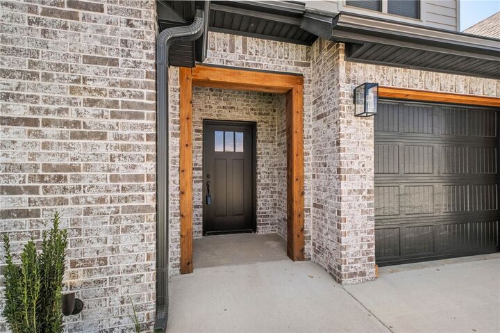 Property Photo:  3003 SW Little Elm Loop  AR 72713 