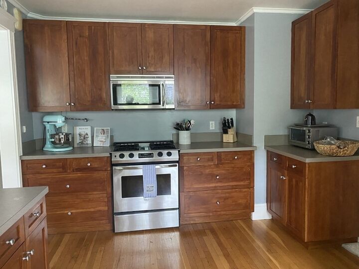 Property Photo:  159 Willow St 2  MA 02132 
