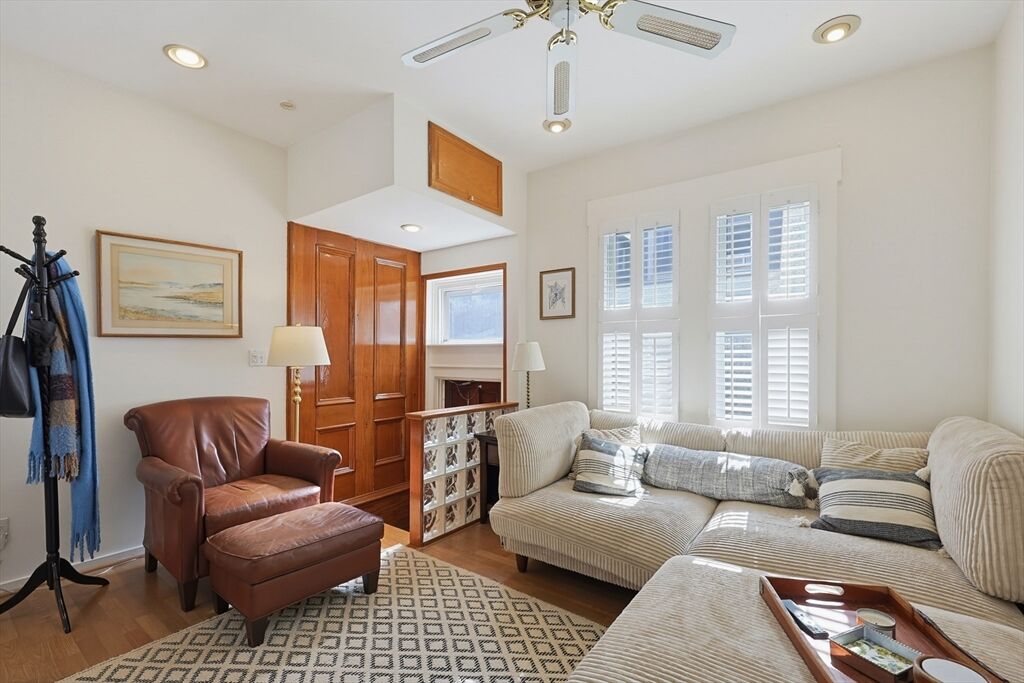 Property Photo:  76 School Th  MA 02129 
