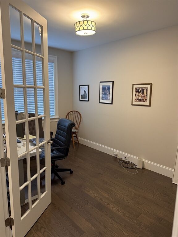 Property Photo: 5 Eagle Ln 5 MA 01701