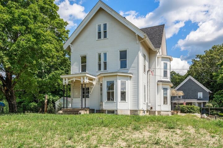 Property Photo:  83 Oak Street  MA 01569 