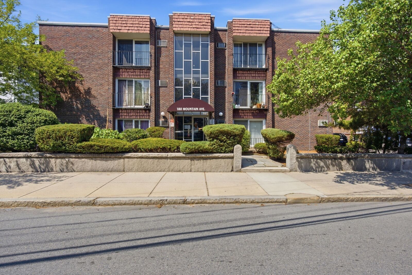 Property Photo: 180 Mountain Ave 12 MA 02148
