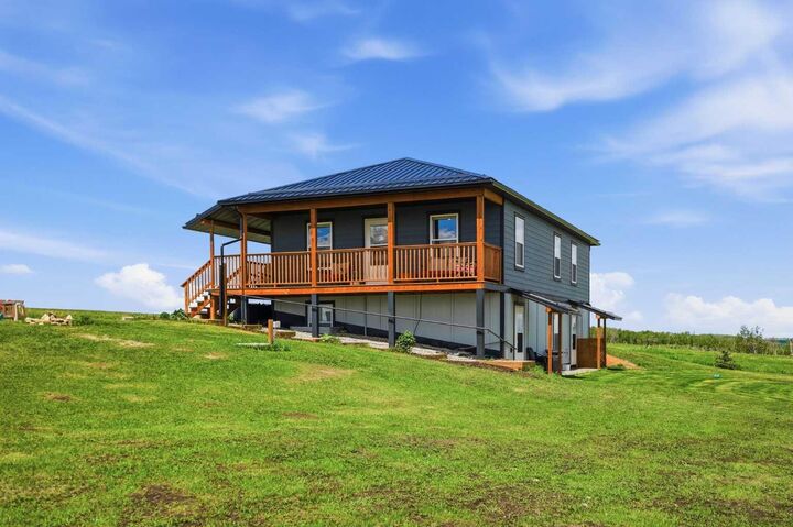 Property Photo: 30480 Range Road 12 16 AB T0M 0N0