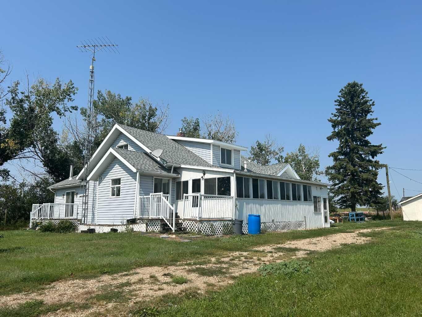 Photo de la propriété:  225074 583 Highway  AB T0M 2A0 
