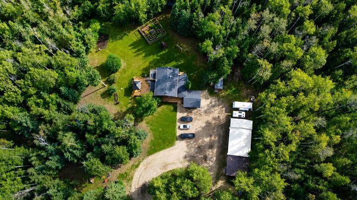 Property Photo: 720049 Range Road 85 26 AB T0H 3S0