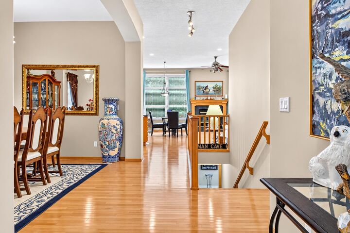 Property Photo: 44 Strathlea Close SW AB T3H 5C6
