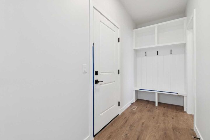 Property Photo:  462 Bighorn Avenue SW  AB T2Y 1C8 