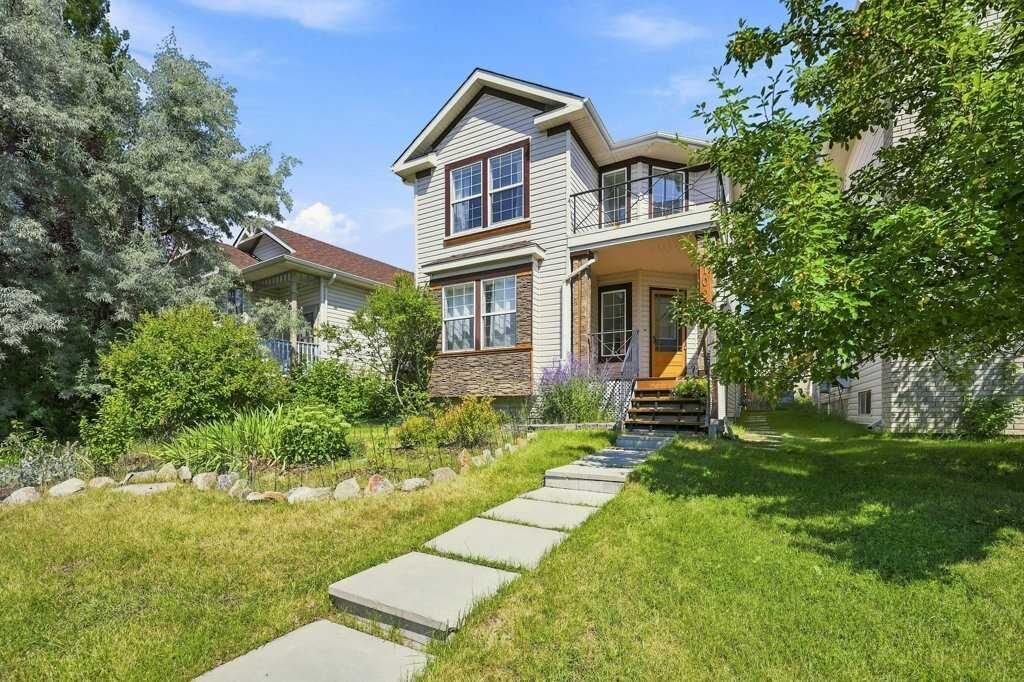 Property Photo:  100 Coventry Road NE  AB T3K 5T4 