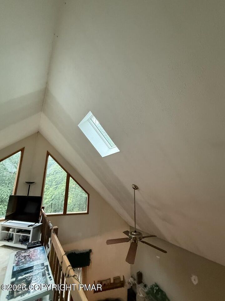 Property Photo:  5142 Autumn Lane  PA 18347 
