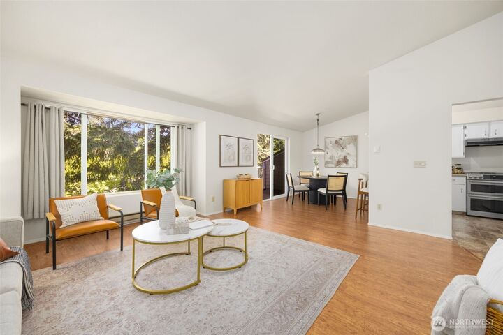 Property Photo:  204  Mountain Park Boulevard SW C302  WA 98027 