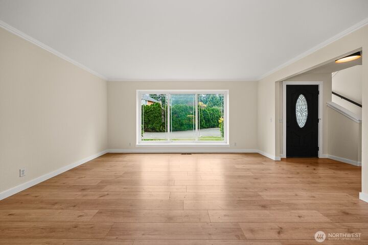 Property Photo: 3943 S 271st Place WA 98032